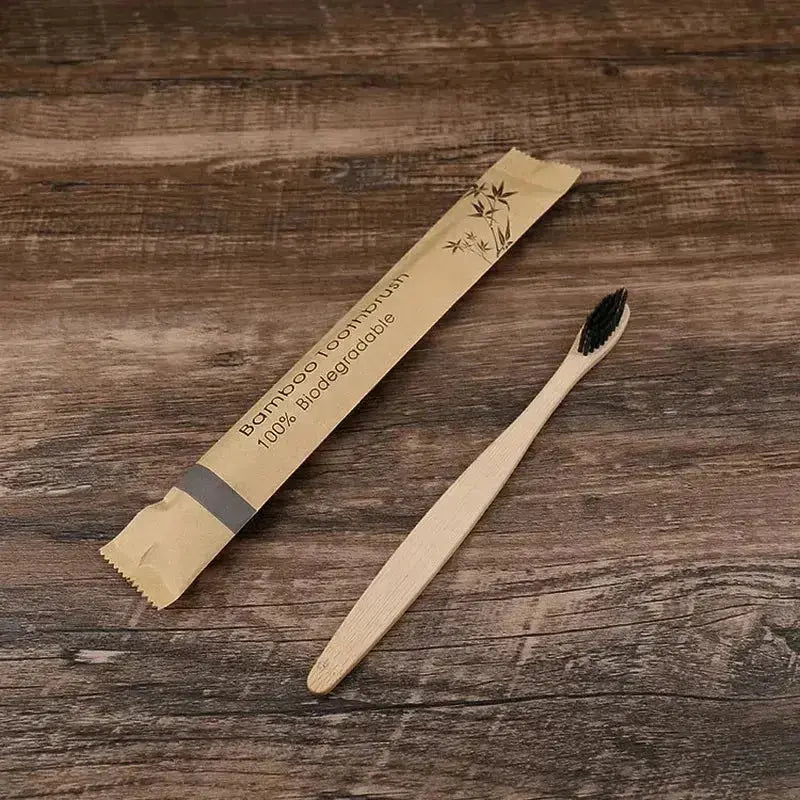 100 Escovas de Dentes de Bambu – Cerdas Macias - PERSONALIZÁVEIS